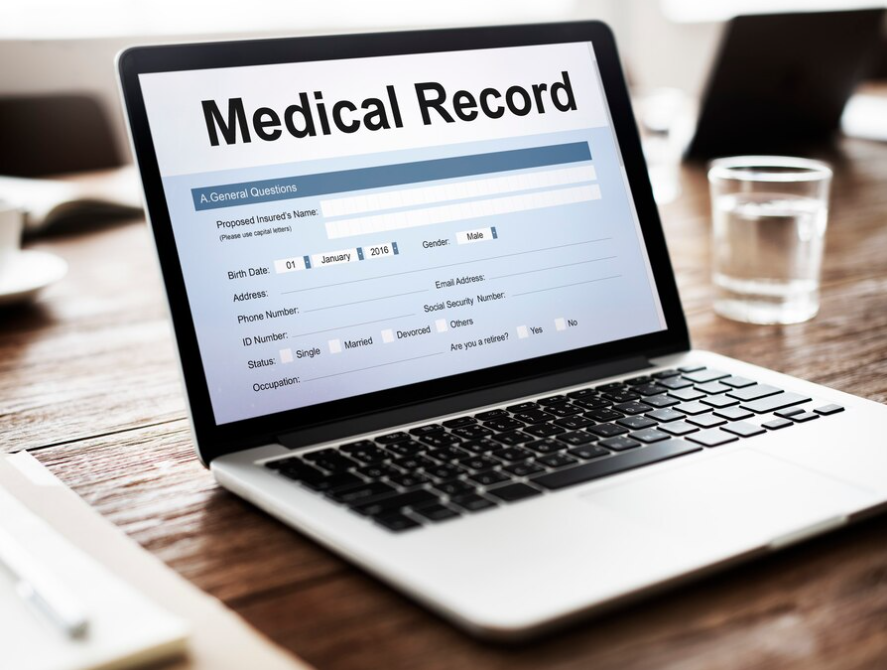 Manfaat Besar Rekam Medis Elektronik dalam Akreditasi Klinik